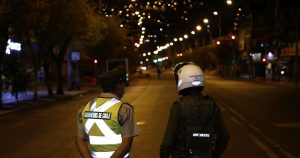 Regiones de Valparaíso, Biobío y Los Lagos acortarán el toque de queda