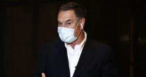 Servel deberá levantar suspensión de derechos políticos de senador Ossandón