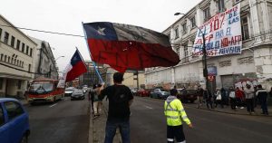 Impulsor de iniciativa que sanciona ofensas a símbolos patrios: 