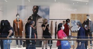 Deudores morosos bajan por cuarta vez en un año tras peak de 2020