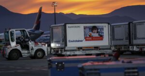 Equipo de Sinovac llegará a Chile para evaluar instalación de planta de vacunas