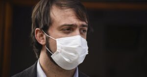 Jorge Sharp no votará en las primarias y abre opción de candidatura por la Lista del Pueblo