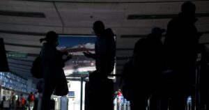 Seremi de Salud precisa que 3 de 10 nuevos casos de variante delta sí estaban vacunados