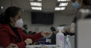 Revisa si fuiste nombrado como vocal de mesa de reemplazo para las primarias