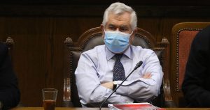 Ministro Paris por interpelación: 