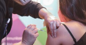 Minsal: 70,52% de la población objetivo ha completado su vacunación