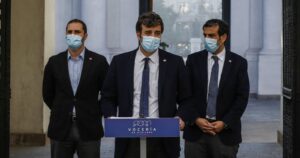 Constituyentes socialistas y Apruebo Dignidad piden la renuncia de ministro Ossa