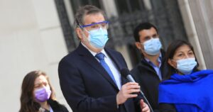 Colegio Médico respaldará a la Convención Constitucional para instalar protocolo sanitario