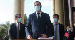Gobierno acusa a Provoste de entregar 