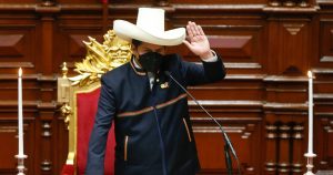 Pedro Castillo da ultimátum a 