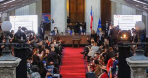 Cadem: 53% cree que la Convención Constitucional es la institución más confiable