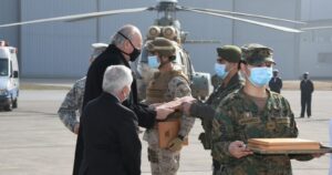 Gobierno reconoce labor de las Fuerzas Armadas en la pandemia