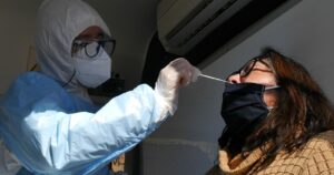 Balance COVID-19: Minsal informa menos de 3 mil casos nuevos con positividad del 4%