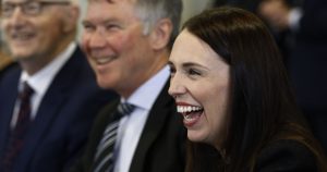 Problemas en Nueva Zelanda: lenta vacunación cuestiona liderazgo de Jacinda Ardern
