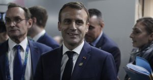 Macron promete más de 100 millones de euros y 500 mil vacunas contra el coronavirus para Líbano