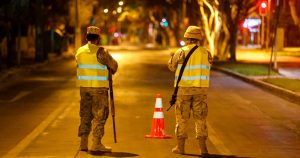 Paso a Paso: Región Metropolitana se mantiene sin avances en toque de queda