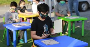 Universidad Católica y Efecto Educativo sellan alianza para desarrollar soluciones educativas basadas en juegos