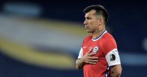 Gary Medel se enfrenta al bloqueo de Europa a la Roja: 