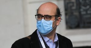 Desde Marinovic a Rendón: defensa cerrada a Atria por votar a favor de los 2/3