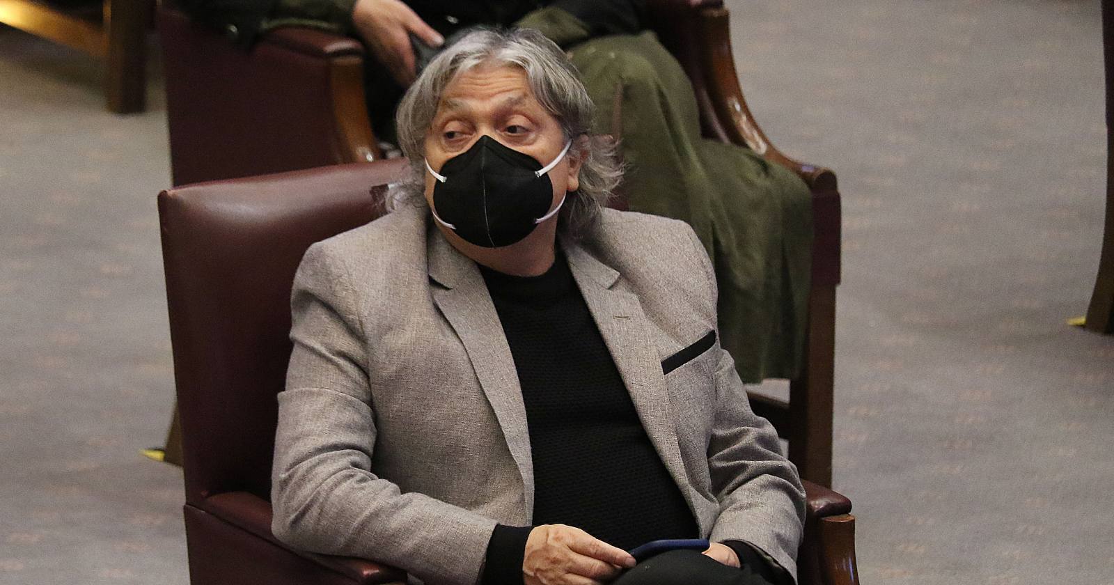 Navarro renuncia PRO