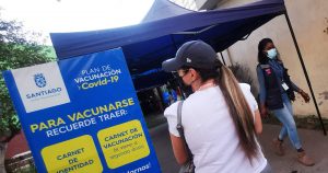 Región Metropolitana necesita 56 mil vacunados más para disminuir el toque de queda