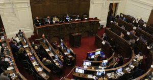 Comisión de Presupuestos eleva a 4 millones las asignaciones a convencionales