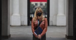 Presidenta del Senado adelanta que Piñera analizará fin del toque de queda: 