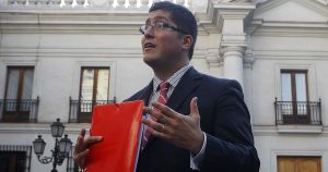 Gino Lorenzini se aleja de Franco Parisi y junta firmas para ser candidato presidencial