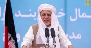 Presidente de Afganistán abandona el país y talibanes anuncian su entrada a Kabul