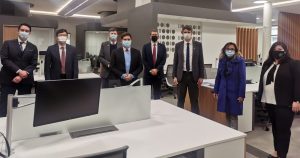 Delegación de los CDC de Estados Unidos llegó a Chile para apoyar vigilancia genómica