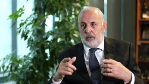 Caso SQM: Abbott reconoció encuentro con senador Pizarro antes de asumir en la Fiscalía Nacional