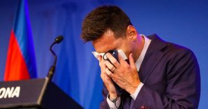 Lionel Messi se despidió entre lágrimas del FC Barcelona