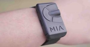 Pulsera “MIA” ayuda a retomar la marcha a personas con síndrome de freezing generado por enfermedad de Parkinson