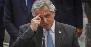 Fiscalía imputará a Alberto Fernández por violar cuarentena en cumpleaños de su esposa