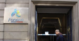 Alianza entre Fonasa y farmacia independiente disminuirá precios de medicamentos