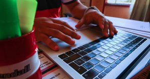 Matrícula total de posgrados y postítulos supera los 90 mil estudiantes