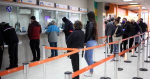 Aguinaldo de Fiestas Patrias como incentivo a los trabajadores y trabajadoras