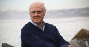 Agustín Squella advierte que cambiar quórum de 2/3 podría acabar con la Convención