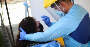 Balance COVID-19: Minsal reportó 291 casos nuevos con una nueva alza en la positividad