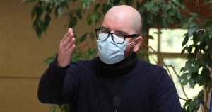 Jackson responde a Juan Sutil por críticas contra Boric tras perderse debate sobre La Araucanía