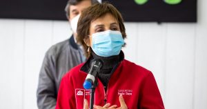 Daza explicó que vacunación de niños será en colegios y deberá tener la autorización de los padres