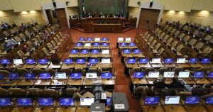 Al Senado proyecto que entrega a trabajadores parte de utilidades de empresas