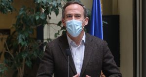 Alessandri y Parada Militar: 