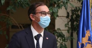 Mineduc coordinará protocolos con Minsal para vacunación en colegios