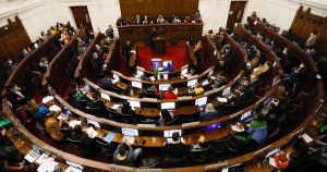 PC, Pueblo Constituyente y escaños reservados presentan indicación para reducir quórum de 2/3