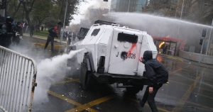 Marcha por el 11 de septiembre termina con graves incidentes en la Alameda