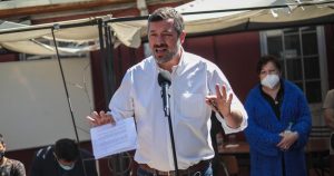 Sichel descarta responder si retiró su 10% y acusa que debate es una 