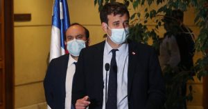 Ministro Ossa fustiga a diputados por cuarto retiro: 