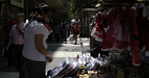 Gremios rechazaron permisos para comercio ambulante en Santiago: 