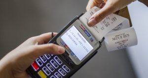 Trabajadores de Transbank deponen huelga tras alcanzar acuerdo con la empresa